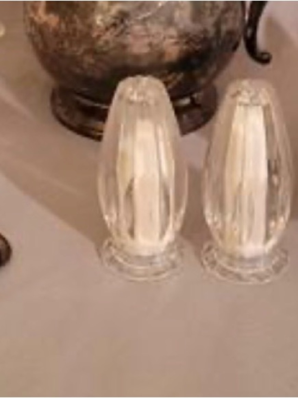 Mikasa Clear Faceted Glass Salt and Pepper Shakers
